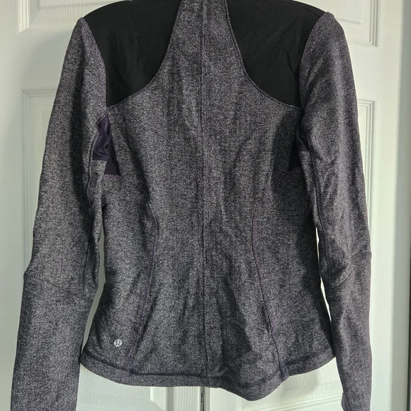 Lululemon Forme Jacket - Picture 2 of 3